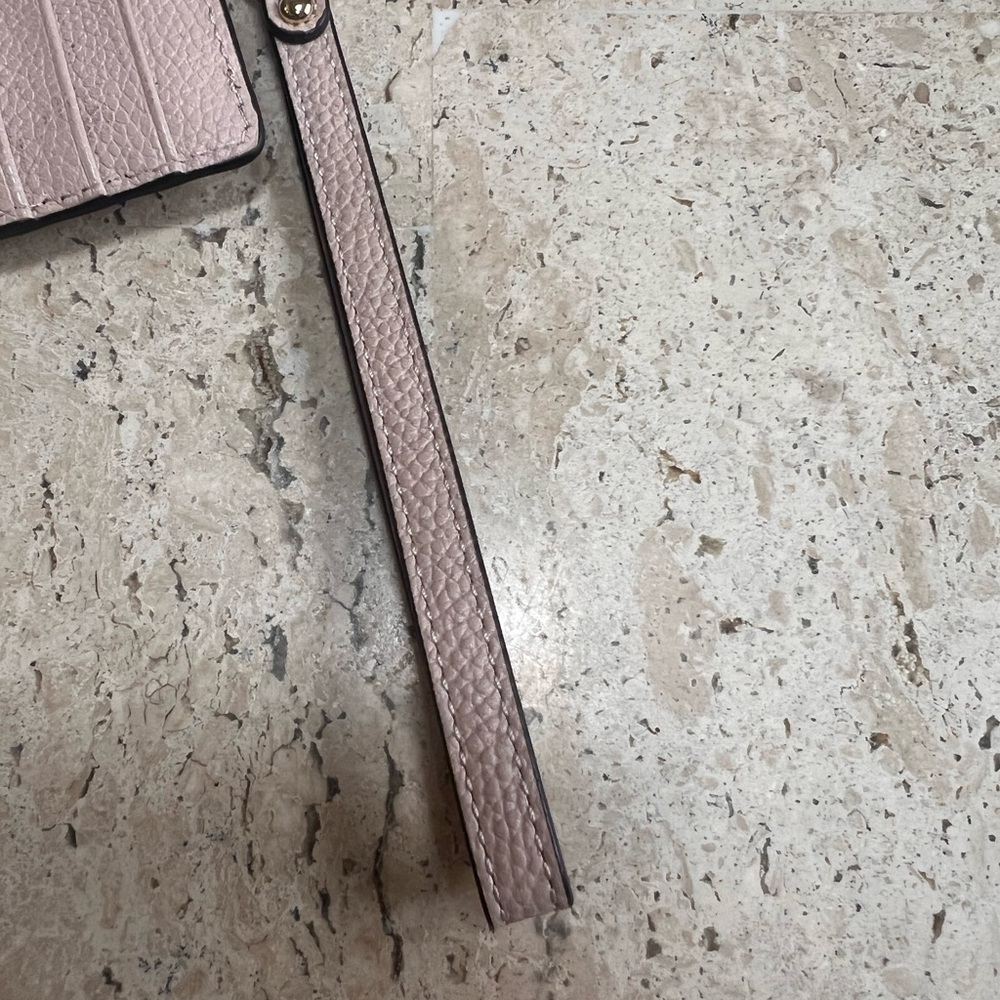 MICHAEL KORS Pink Leather Coin Purse, Card Holder Wristlet - Picture 6 of 12